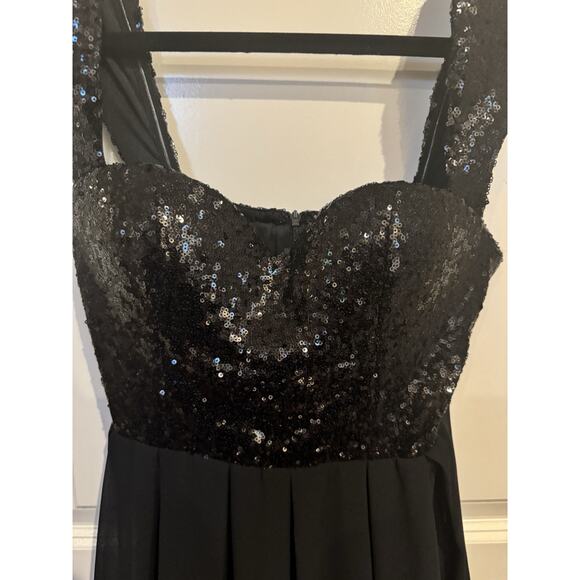 Windsor Black Cap Leave Sequin Mini Dress Size Medium - Picture 3 of 11